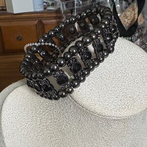 Elegant Black Beaded Bracelet